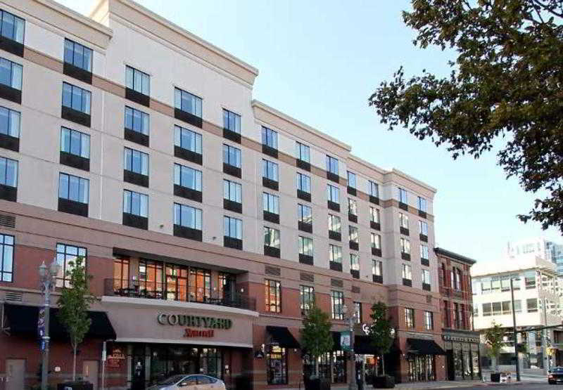 Courtyard Tacoma Downtown Hotel Exterior foto